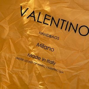 Valentino Dustbag